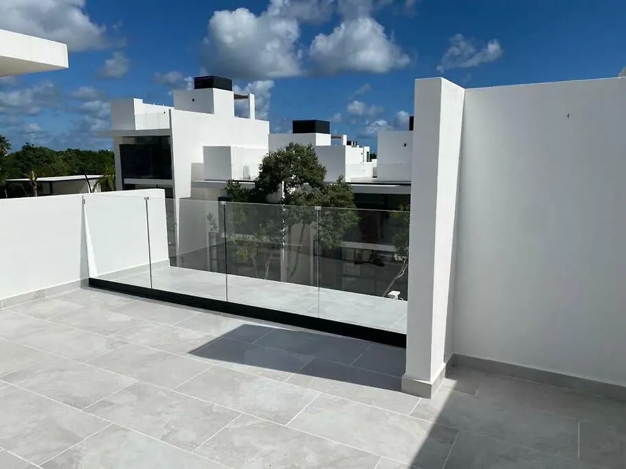 Villa Luxury Downtown-Tulum Countryclub Bahia Principe Akumal