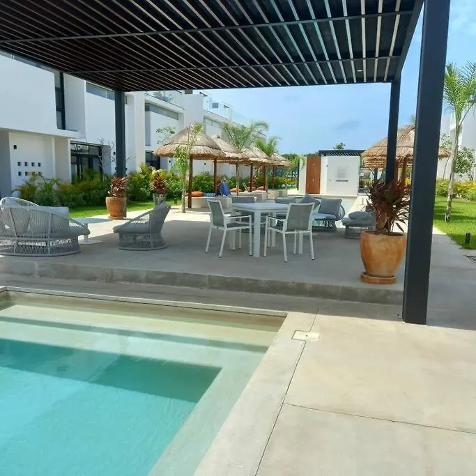 Villa Luxury Downtown-Tulum Countryclub Bahia Principe Akumal