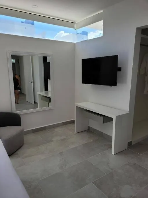 Villa Luxury Downtown-Tulum Countryclub Bahia Principe Akumal