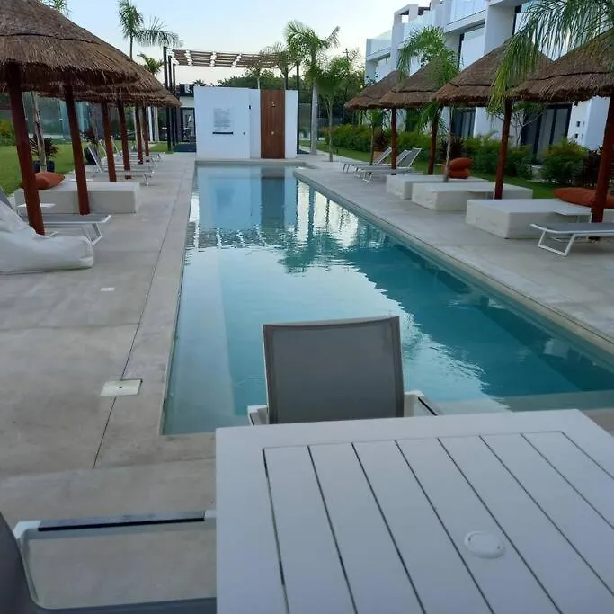 Villa Luxury Downtown-Tulum Countryclub Bahia Principe Akumal