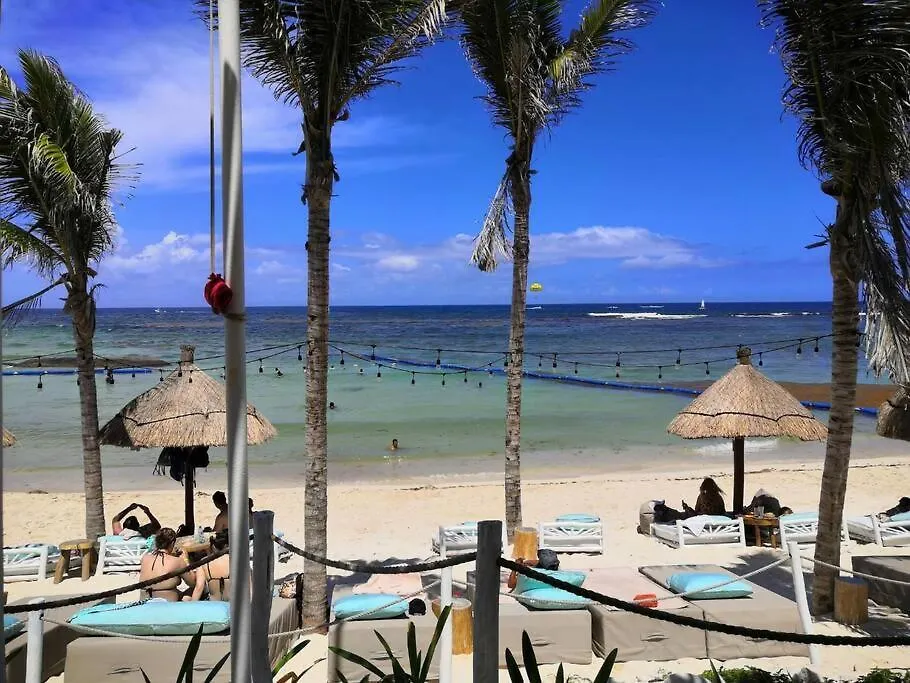 Villa Luxury Downtown-Tulum Countryclub Bahia Principe Akumal