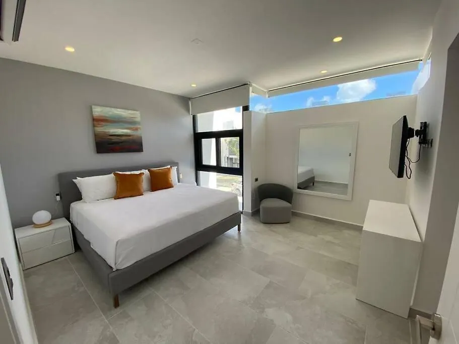 Villa Luxury Downtown-Tulum Countryclub Bahia Principe Akumal